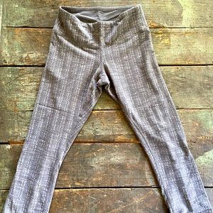 Lululemon Cropped Grey Leggings